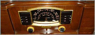 1942 ZENITH model 7S682 Radio Phonograph AFTER Restoration Gallery